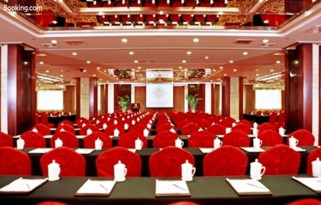 Beijing Jinlongtan Hotel Esterno foto